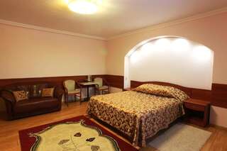 Гостиница Грин Парк Отель Домодедово Полулюкс с двуспальной кроватью-4