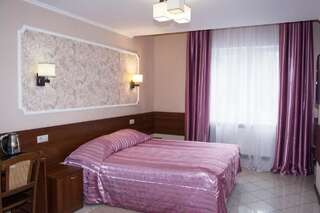 Гостиница Грин Парк Отель Домодедово Полулюкс с двуспальной кроватью-2